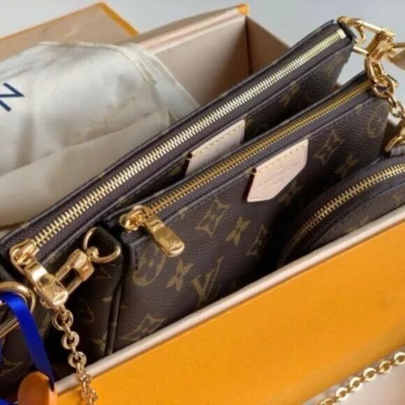 LOUIS VUITTON Rose Claire Monogram Canvas Multi Pochette - Picture 3 of 7